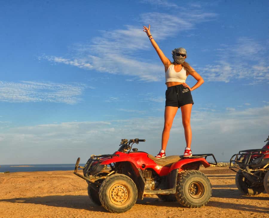 Hurghada: Quad Bike, Camel, Show, Dinner, & Stargazing Trip - Getting There From Your Resort: Transfer Times That Add Up