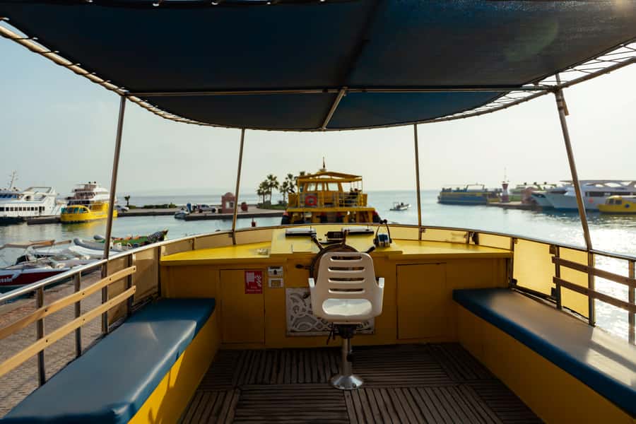 Hurghada: Semi-Submarine Boat Tour w/ Snorkeling & Transfer - Price and value: why around $10 can work in Hurghada