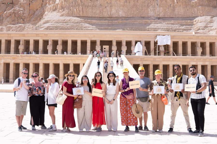 Hurghada: Small-Group Luxor Highlights & Tut Tomb Day Tour - Lunch in Luxor: A Real Rest Stop (Drinks Are Extra)