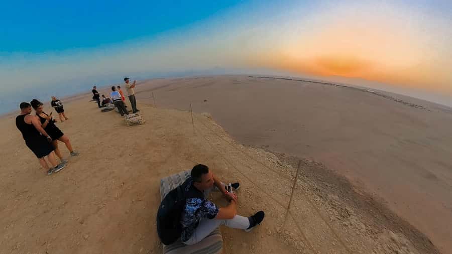 Hurghada: Star Stargazing Desert Adventure by Jeep & Dinner - Jeep pickup to desert switchback speed in Hurghada