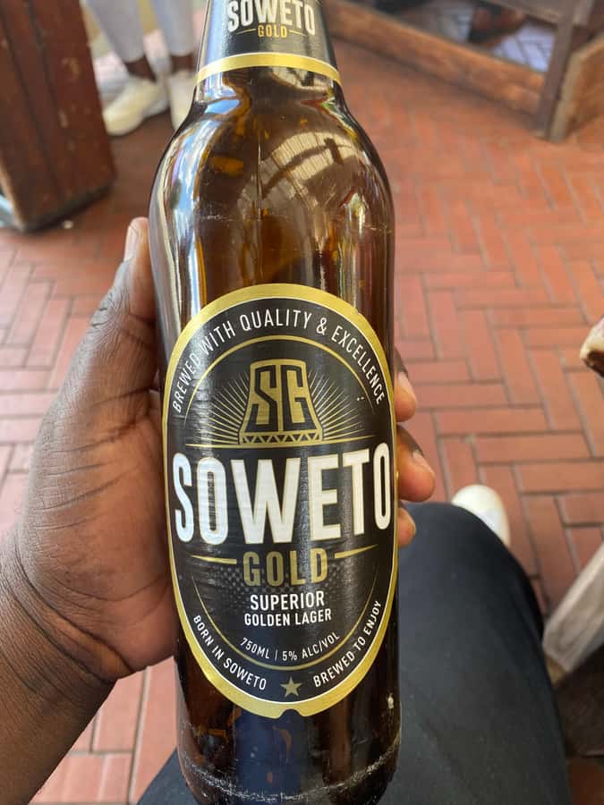 Johannesburg: Full-Day Tour with Soweto and Apartheid Museum - Johannesburg CBD photo stops: quick looks, big meaning