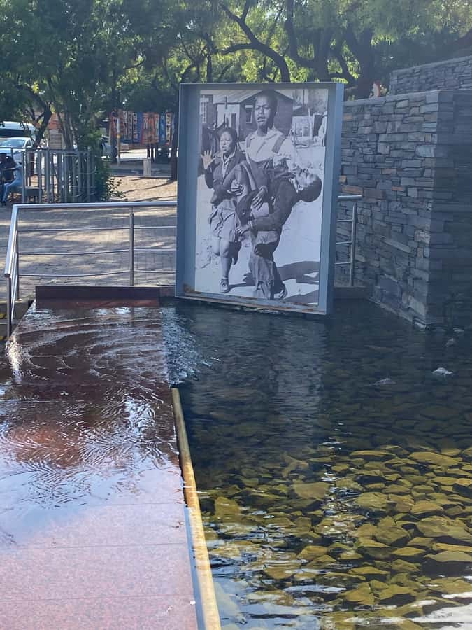 Johannesburg: Full-Day Tour with Soweto and Apartheid Museum - Mandela House: the names, the years, and why the visit lands