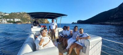 Knysna: 75-Minute Lagoon Boat Cruise - Getting to Thesen Island: where to meet the Oyster Boat