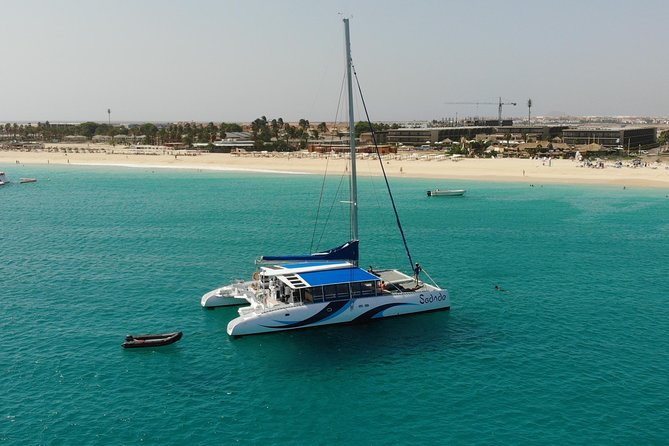 Lounge Catamaran SODADE Half-Day - Murdeira Bay And Monte Leão: Where The Turtle-Friendly Calm Comes In