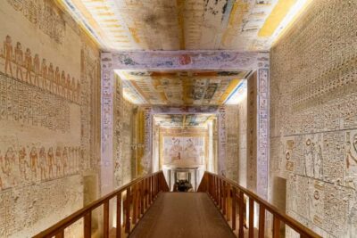 Luxor: West and East Banks All-Inclusive Tour & Balloon Ride - Hotel pickup and timing: start ready, not rushed