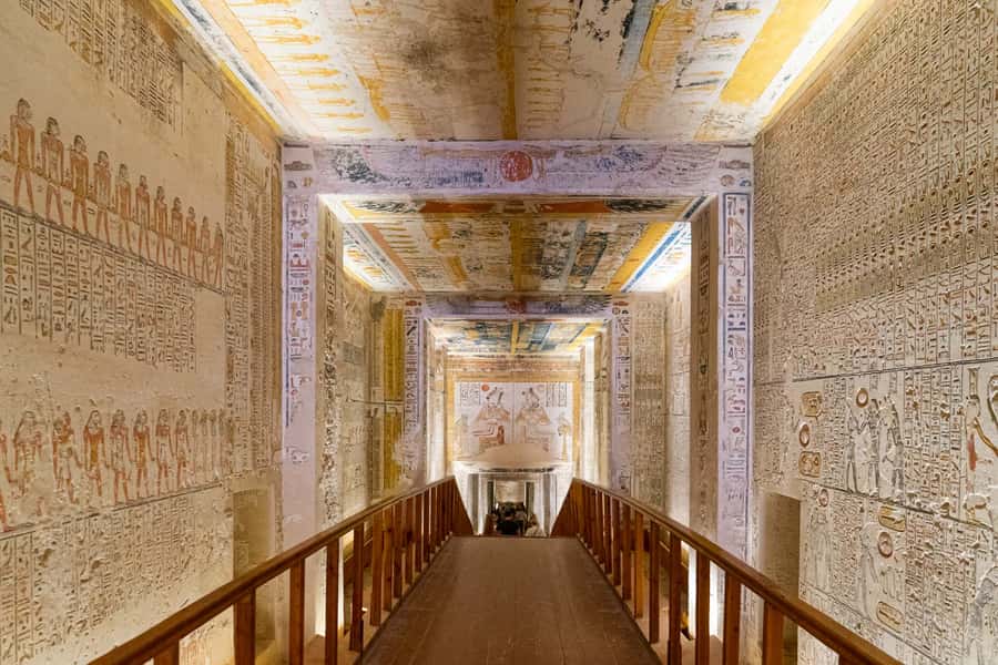 Luxor: West and East Banks All-Inclusive Tour & Balloon Ride - Hotel pickup and timing: start ready, not rushed