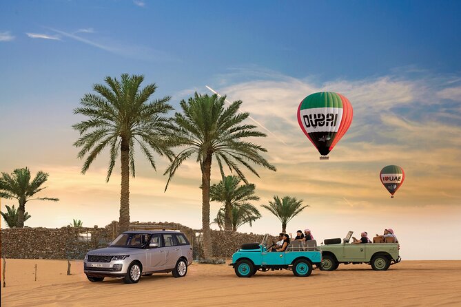 Luxury Hot Air Balloon, Land Rover Defender & Michelin Breakfast - Watching a balloon turn into a basket of wonders at sunrise