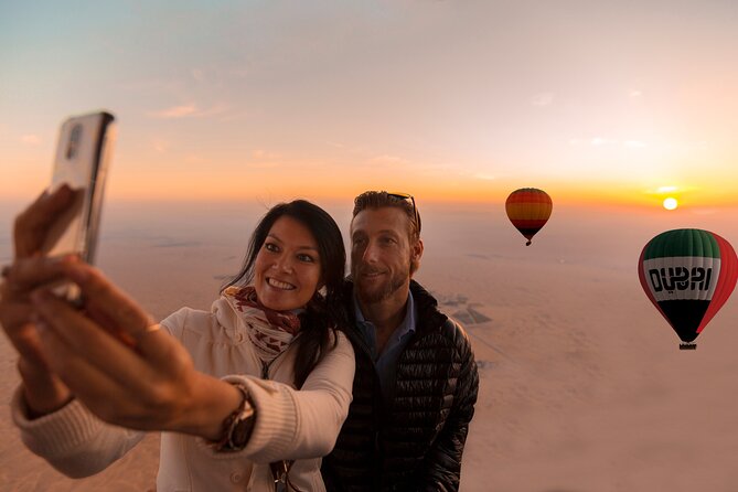 Luxury Hot Air Balloon, Land Rover Defender & Michelin Breakfast - The drone show at the conservation reserve: a quick mood shift with big impact