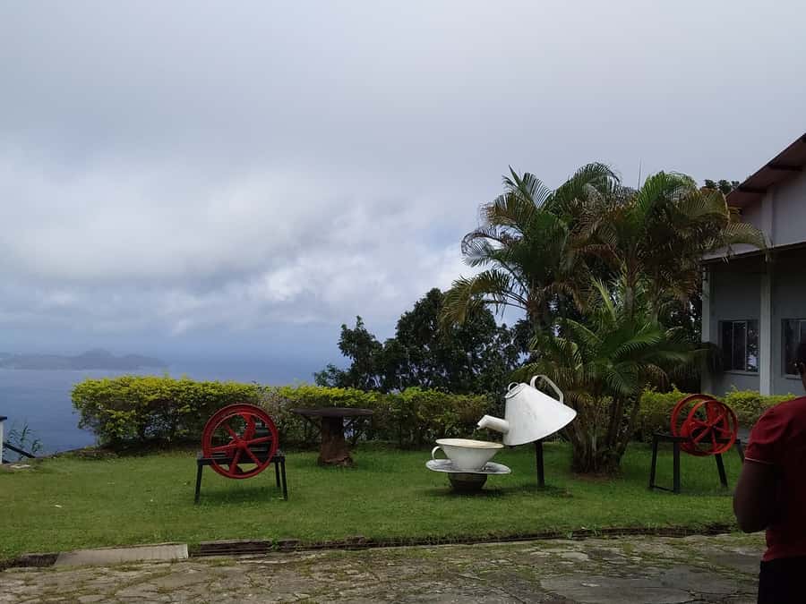 Mahé: Customizable Private Tour of Island with Driver - Victoria in a single day: market, clock tower, temples, cathedral