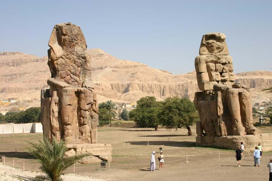 Makadi Bay: Luxor Highlights & King Tut Tomb Full-Day Tour - Your Guide Matters: Egyptologists Who Keep the Story Straight
