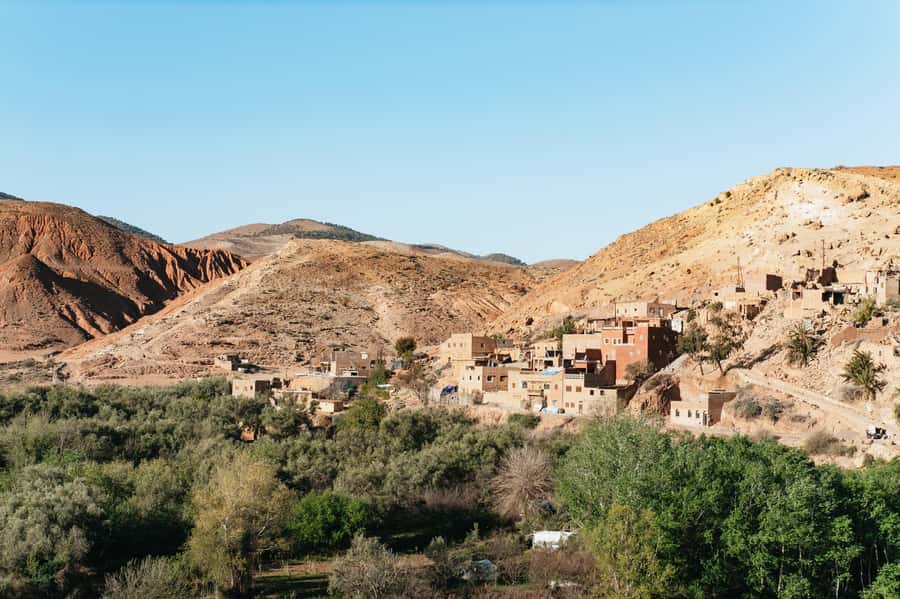 Marrakech: 2-Day Atlas Mountains Trek with Village Stay - Day 1 Through the Azzaden Valley: Tizi Mzik Pass to Tizi Oussem