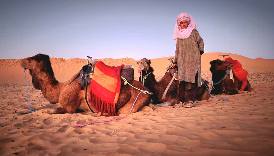 Marrakech: 3Day Luxurious Merzouga Tour w/ Camel&Quad Option - The quad bike option: extra thrill, extra cost, and best used with a plan