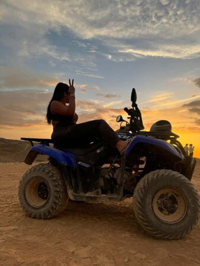Marrakech: Agafay Desert Quad Biking with Dinner Show - Who Should Book This Agafay Quad and Dinner Show