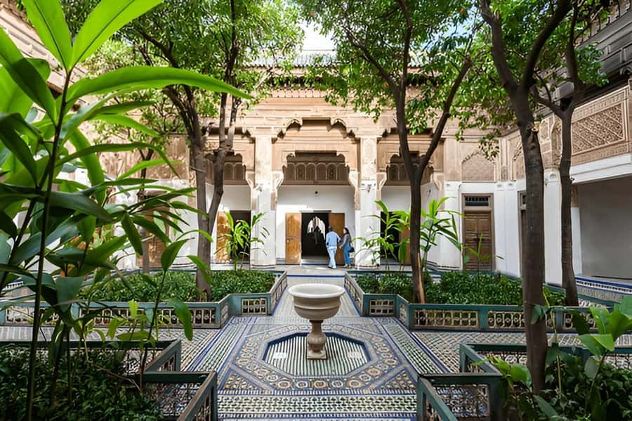 Marrakech: Bahia Palace, Ben Youssef Medersa, & Souks Tour - Key points before you go
