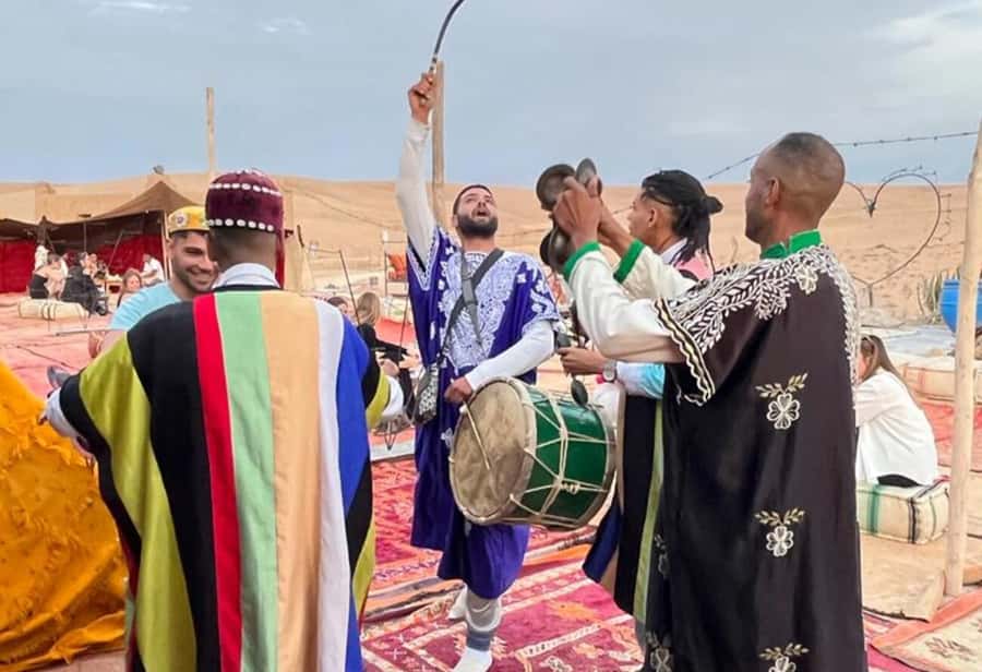 Marrakech: Buggy Ride, Pool & Dinner Show in Agafay Desert - Your Desert Pool Break: Cooling Off Without Losing the Magic