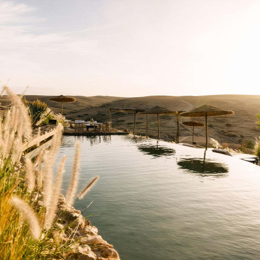 Marrakech: Day Pass in The Desert, swimming pool and lunch - Agafay Desert Day Pass: what it is, what it isn’t