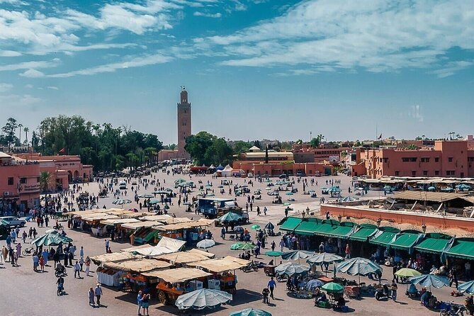 Marrakech Day Trip with Camel Ride from Casablanca - Jemaa el-Fnaa: where the day becomes real life