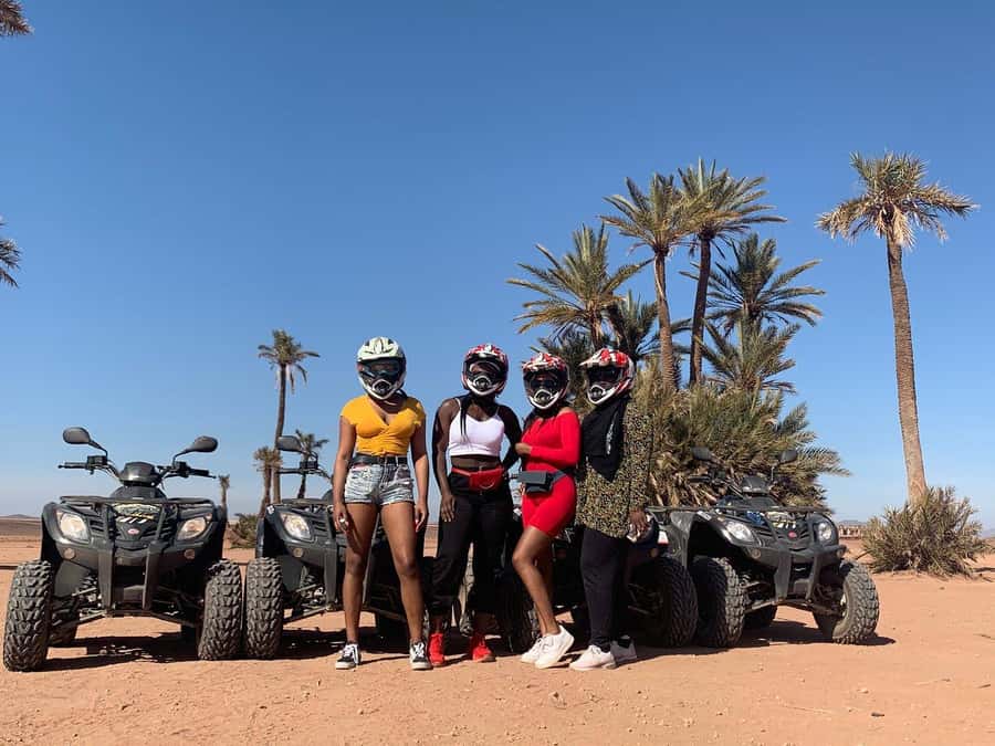 Marrakech: Desert and Palm Grove Sunset Quad Tour with Tea - Palm grove sunset time: how to get the photos you want