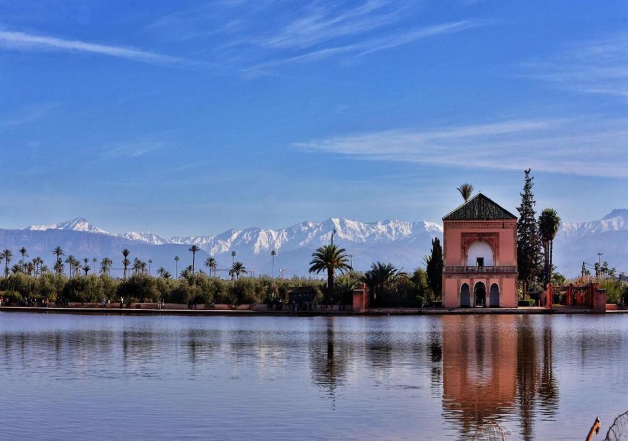 Marrakech: Majorelle & Menara Garden Tour and Carriage Ride - Should you book this Marrakech Majorelle and Menara tour with carriage ride?