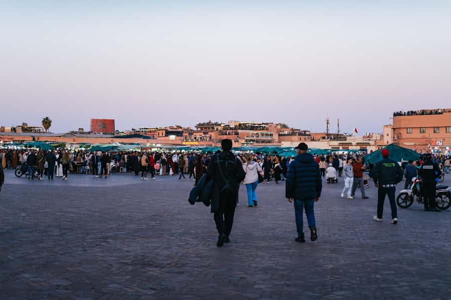 Marrakech: Medina by Night Walking Tour with Moroccan Tea - Included Tastings: Olives and Dry Fruits That Keep the Pace Friendly