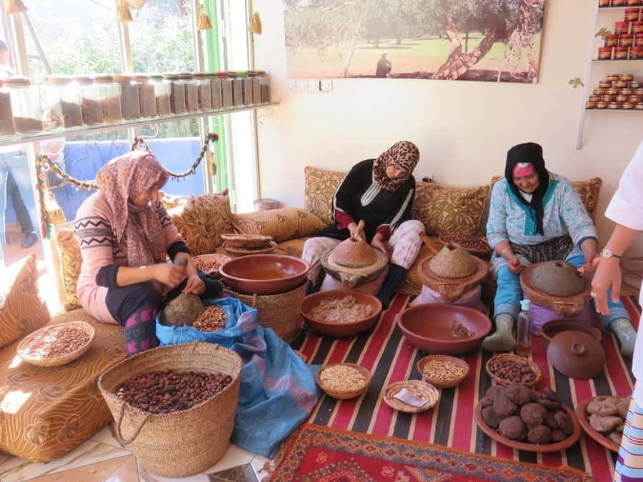 Marrakech: Ourika Valley & Atlas Mountains Half-Day Trip - Berber Breakfast That’s Actually Included: Mint Tea, Olive Oil, Honey, Amlou