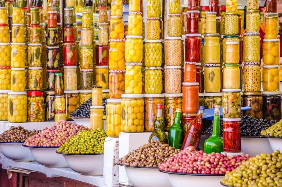 Marrakech: Palace, Museum, Madrasa & Medina Highlights Tour - Bahia Palace: 160 Rooms Around Quiet Courtyards