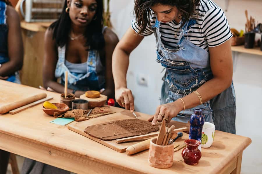 Marrakech: Pottery Workshop with Moroccan Tea - Modeling, sculpture, and turning: why the techniques matter