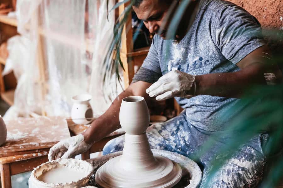 Marrakech: Pottery Workshop with Moroccan Tea - Who this pottery workshop suits best