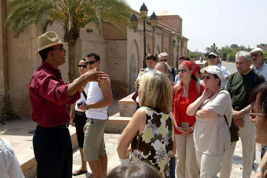 Marrakech: Saadian Tombs, Bahia Palace, Medina and Souk Tour - Key things to know before you go