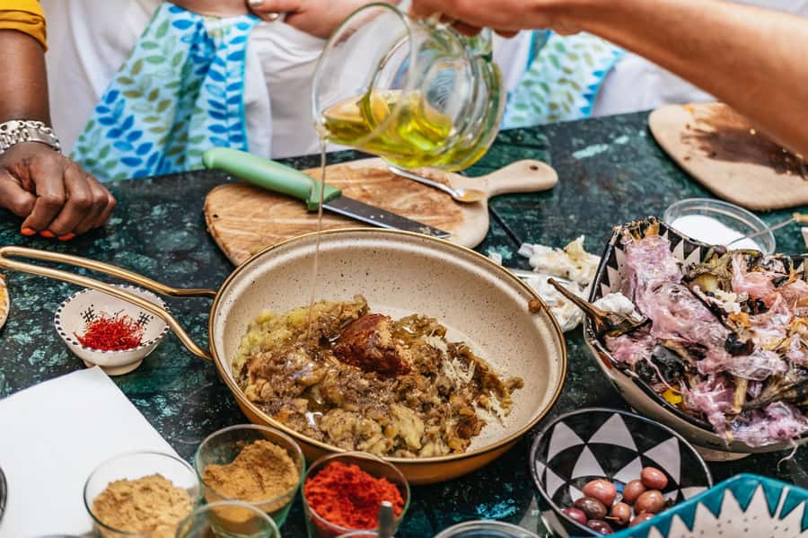 Marrakech: Tajine Cooking Class in a Traditional Riad - Medina Life and Meeting Local People: Why This Feels More Real