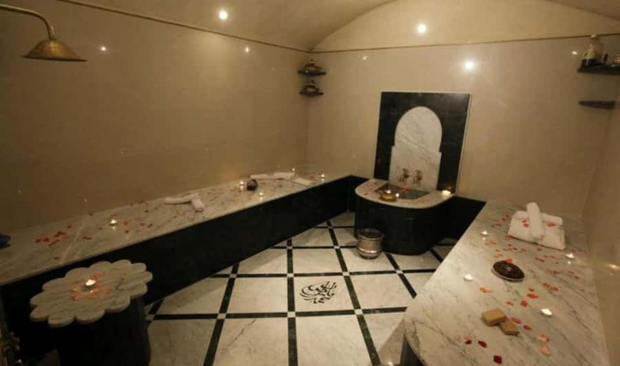 Marrakech: Traditional Hammam & Massage & Hotel Transfer - Tea Moment and Small Treats: Finishing Like a Moroccan Local
