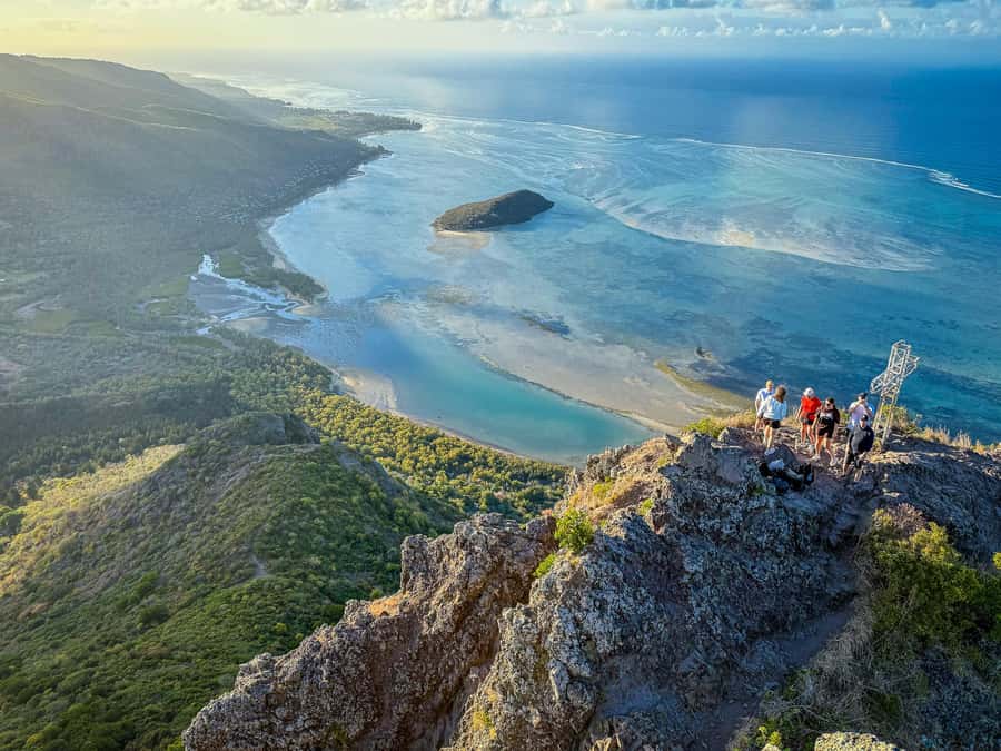 Mauritius: Le Morne Mountain Guided Sunrise Hike and Climb - Trochetia Boutoniona viewpoint: snacks, a breather, and meaning built into the route