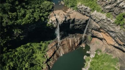 Mauritius: Tamarind Falls Highlights 3-Hour Hiking Trip - Sugarcane fields to volcanic canyon: the real workout starts early