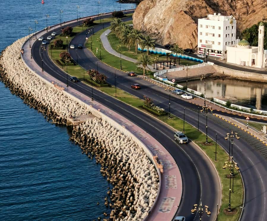 Muscat: Budget Friendly City Tour - Muttrah Souq: 35 Minutes to Shop, Snack, and Get Your Bearings