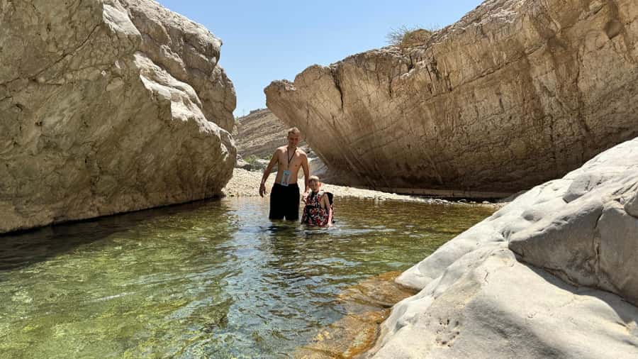 Muscat: Wahiba Desert and Wadi Bani Khalid Guided Group Tour - Getting out of Muscat: pickup, timing, and why the drive matters