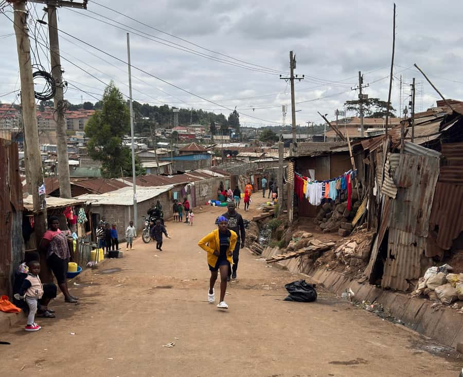 Nairobi: Explore Kibera Slum with Local Guides - Stop 2: The Panoramic View Point (A Fast Lesson in Context)