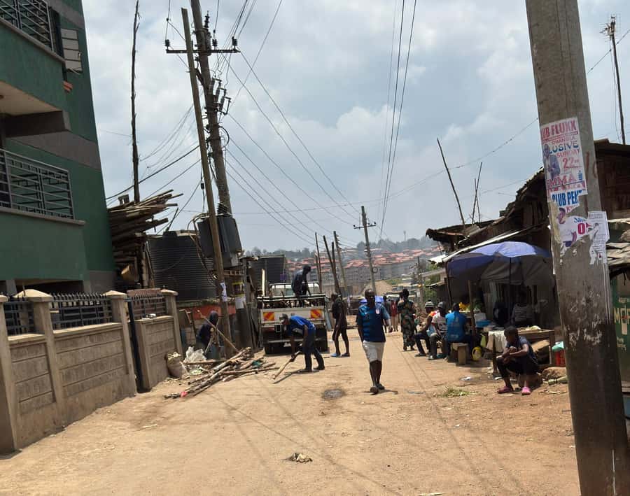 Nairobi: Explore Kibera Slum with Local Guides - Stop 4: Kibera Handicrafts Centre (Upcycling You Can Actually See)