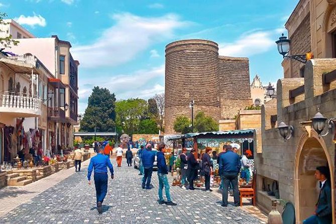 Old and Modern Baku Tour ( Day & Night Time) - Highland Park Viewing Square and Flame Towers After Dark