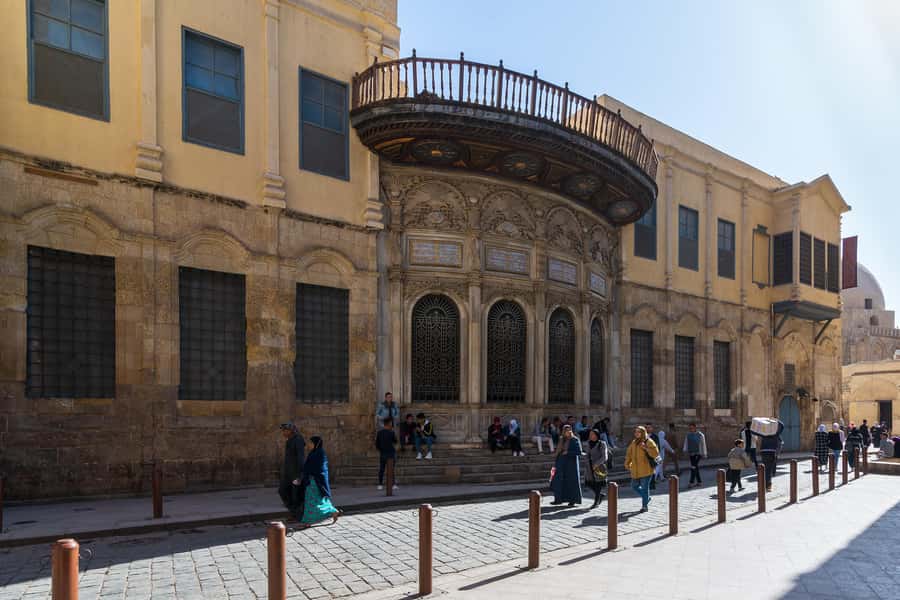 Old Cairo Guided Walk Tour: History, Culture & Street Bites - Qalawun Complex: the medieval Cairo triple-threat of mosque, madrasa, and mausoleum