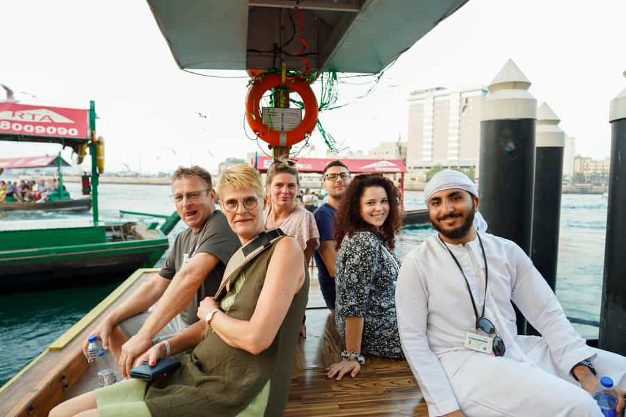Old Dubai: Premium Guided Tour with Street Food & Abra Ride - The Guides: Why Storytelling Keeps This Tour From Feeling Like a Checklist