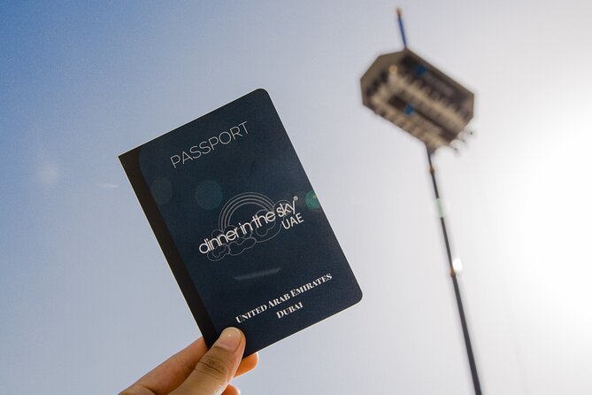 On Air Dinner Adventure in Dubai - The safety briefing and the seat: what to expect before you go up