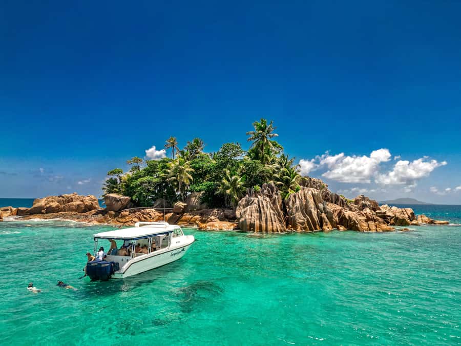 Praslin: Curieuse & St. Pierre Full-Day Boat Trip with Lunch - From Pickup at Grand Anse to Grand Anse Main Beach