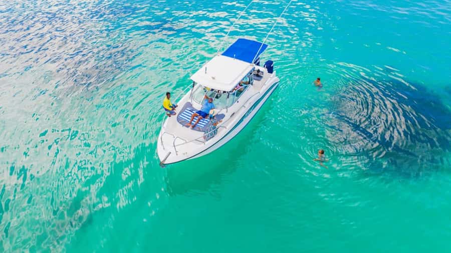Praslin: Curieuse & St Pierre Island Day Trip with Barbecue - Doctor’s House Museum at Anse José: history you can walk through