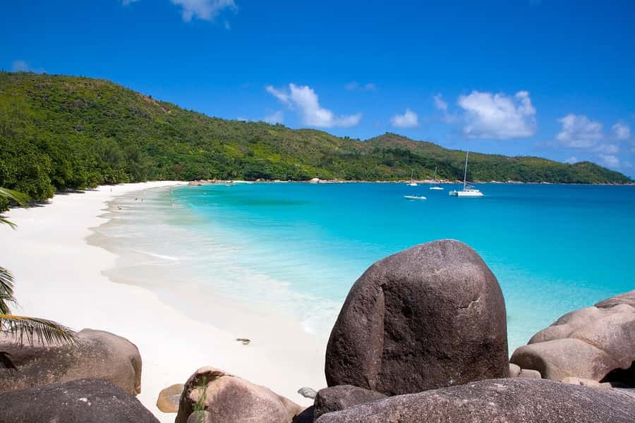 Praslin: Vallée de Mai and Anse Lazio Beach Full-day Tour - Anse Lazio Beach Time: how to use your afternoon well
