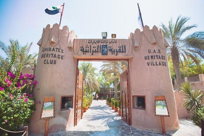 Private Abu Dhabi City Tour with Pick up from Dubai or Abu Dhabi - Emirates Palace Mandarin Oriental and the Marina area: modern glamour with breathing room