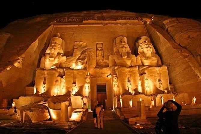 Private Day Tour to Abu Simbel Temples from Aswan - Air-conditioned comfort and bathroom reality checks