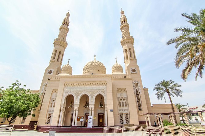 Private Dubai City Tour: A Premium Experience of Old and New - Jumeirah Mosque Photo Time and What to Look For