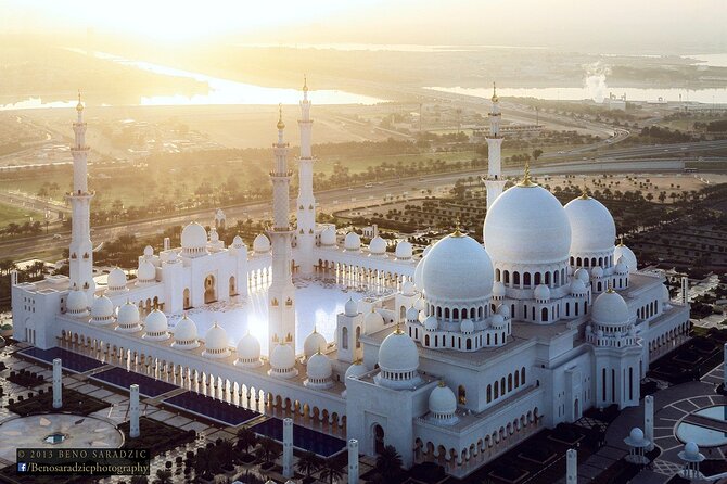 Private Full Day Abu Dhabi City Tour with Pick Up - A Private Day Between Dubai Glamour and Abu Dhabi Reality