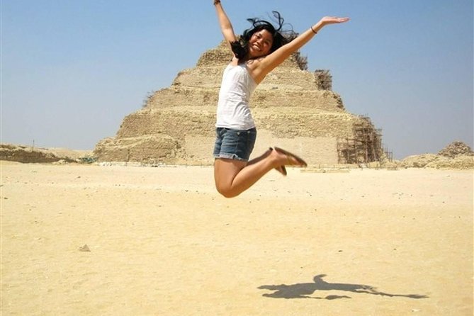 Private tour: GIza Pyramids, Memphis City & Sakkara Pyramid - The 8:00 am flow and how timing affects your experience
