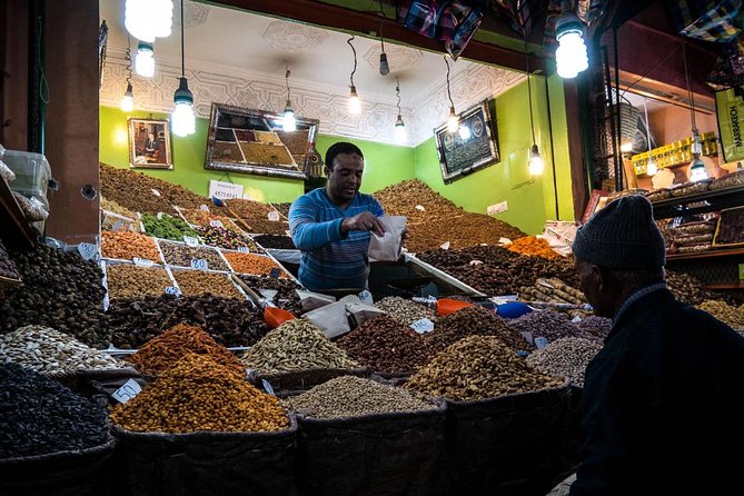 Private Tour: Marrakech Medina By Night - Food and tea breaks that actually help the night go smoothly